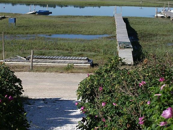 4th image of 64A Salt Marsh Rd