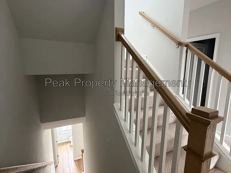 227 Brattice Dr — Photo 18