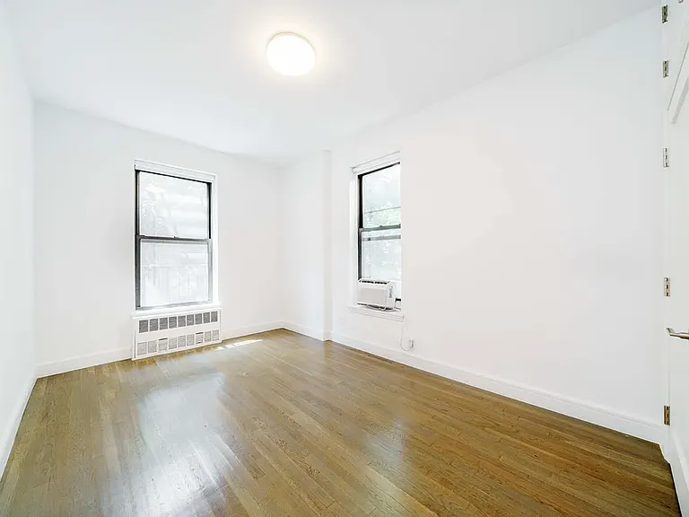 242 E 83rd St #3D — Photo 5