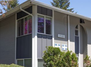 17112 NE 45th St APT 50, Redmond, WA 98052