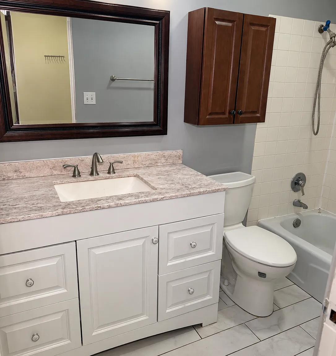 1 bed, 1000 sqft, $1,550 — Photo 2