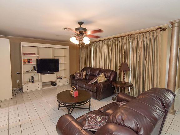 4th image of 121 Alyene Dr