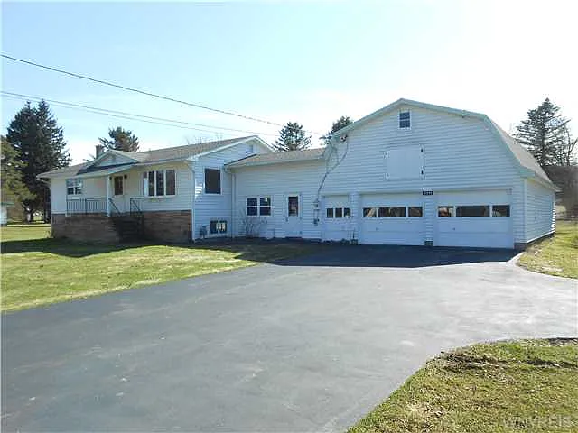 11791 Route 98 photo 1