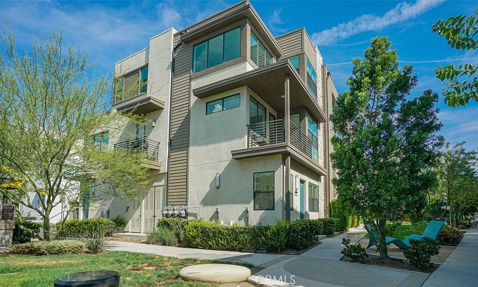 1st image of 9613 Nova Pl