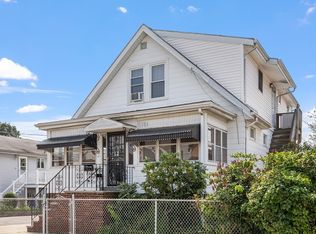 17 Marlboro St, Malden, MA 02148