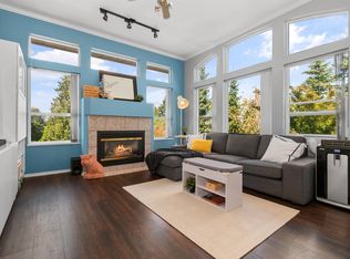 33480 George Ferguson Way #403, Abbotsford, BC V2S 8G1