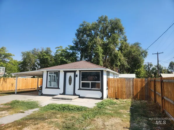 12 E 2nd St, Nyssa, OR 97913