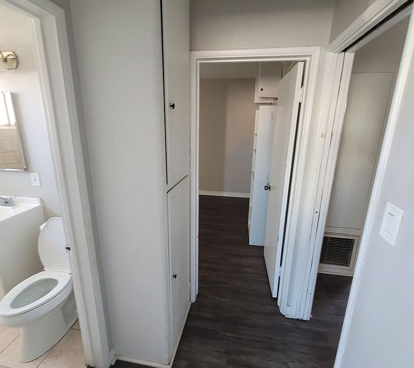 Reese Apartments (DMM509) 10242 Darby Ave Inglewood CA Zillow