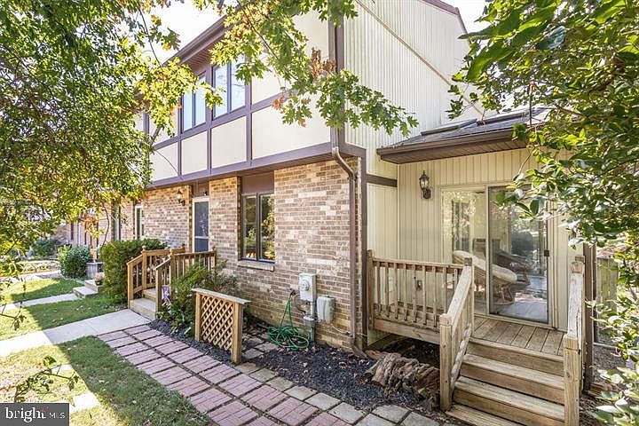 1st image of 1200 Heartwood Ct