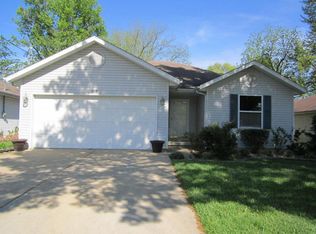 898 S Waco Ave, Springfield, MO 65802