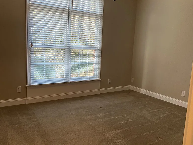 5222 Indian Woods Dr #202 — Photo 2