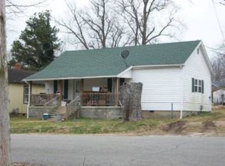 717 Garst St, Cabool, MO 65689