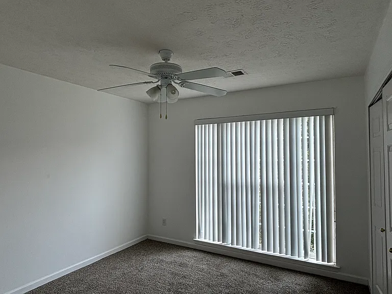 bedroom room