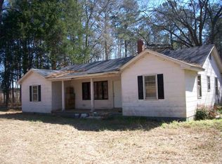 106 Cinder St, Mc Coll, SC 29570