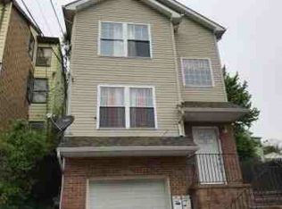 33 N 3rd St, Paterson, NJ 07522