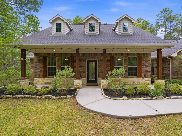 323 Dipping Vat Rd, Huntsville, TX 77340