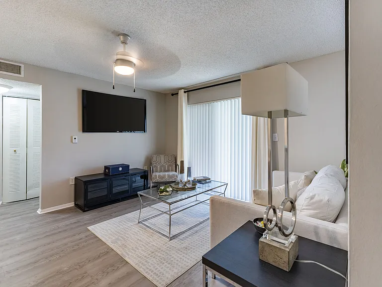 The Lauderdale at Hampton Pines — Photo 25