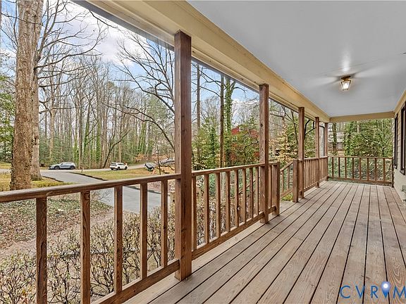 4th image of 8700 Laumic Dr