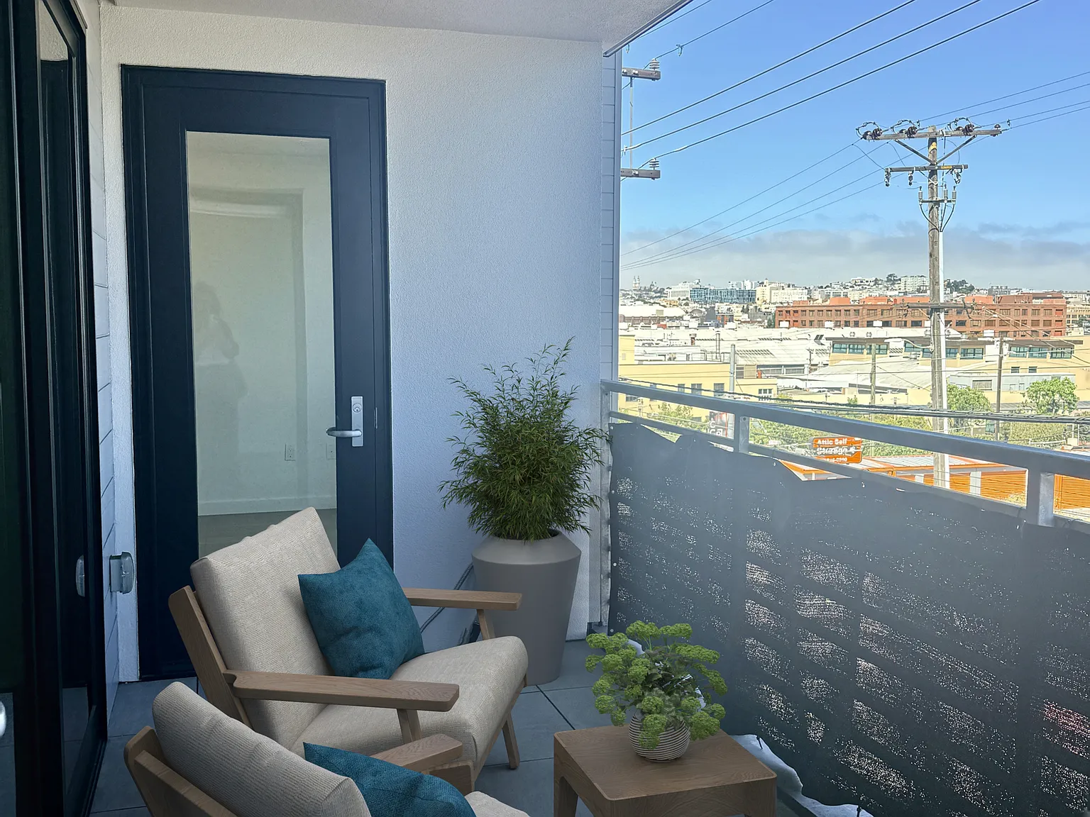 2 bed, 1022 sqft, $7,250 — Photo 2