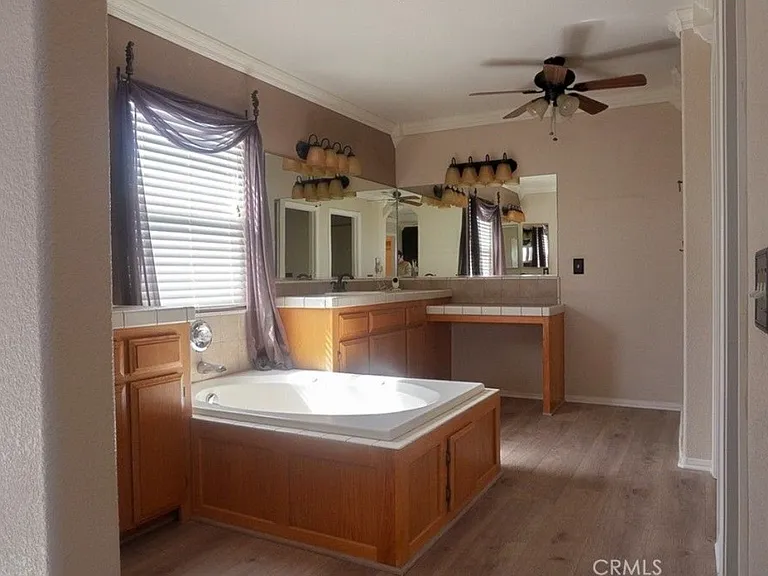 12661 Shorewood Ln — Photo 28