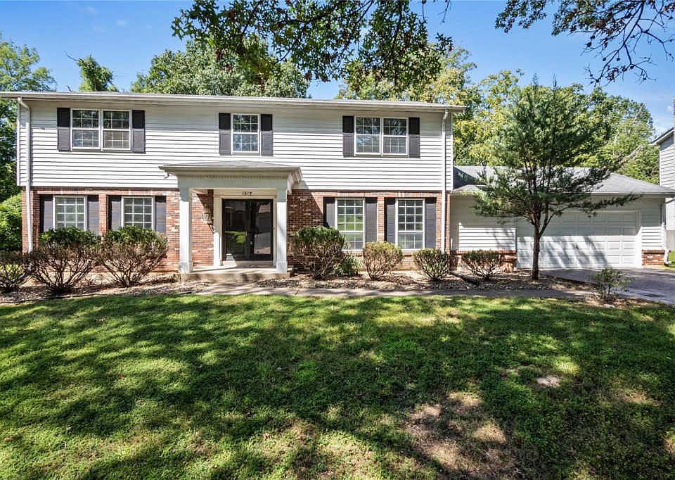 1st image of 1515 Woodroyal West Dr