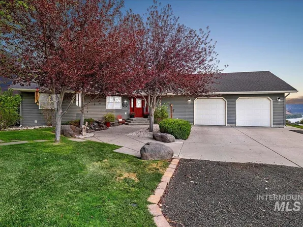 125 Injun Joe Rd, Buhl, ID 83316