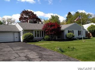 2215 W High St, Lima, OH 45805