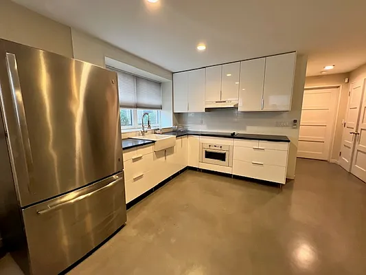 Rented by Nest Seekers International | media 9