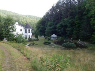 595 Dyer Cove Rd, Hayesville, NC 28904