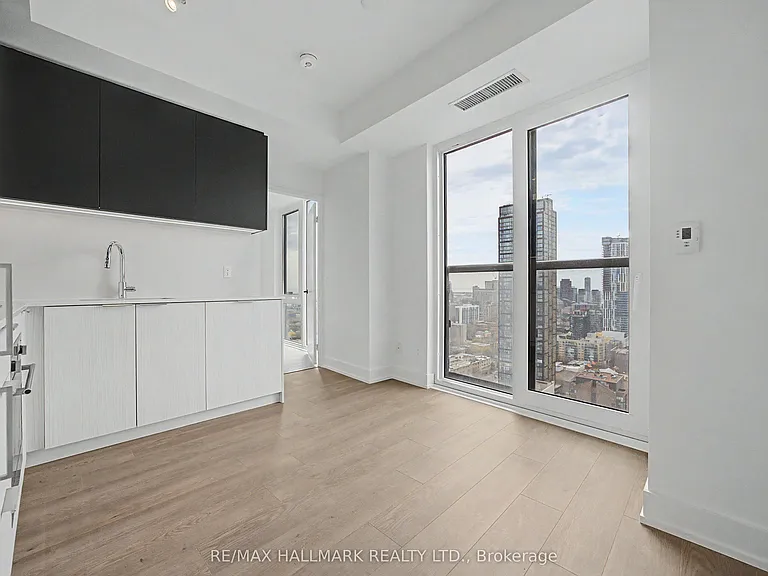 308 Jarvis St #2801 — Photo 4