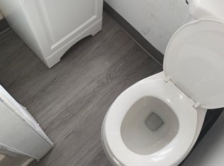 240 N 2nd St APT 2, Reading, PA 19601