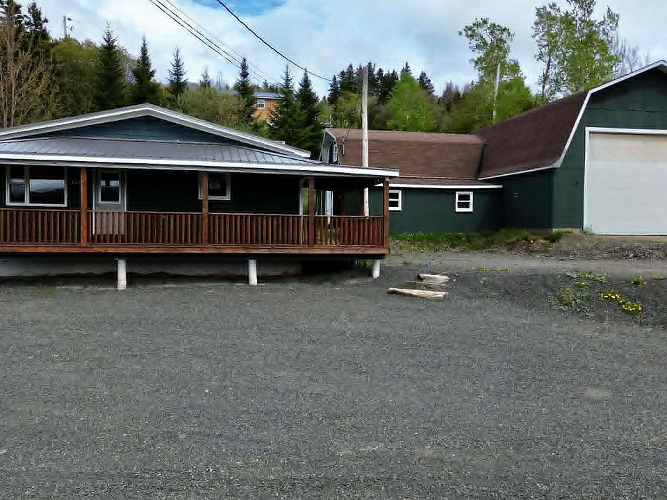 1st image of 1011 Ea St