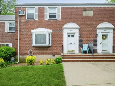 70-08 261th Street #A1, Glen Oaks, NY, 11004