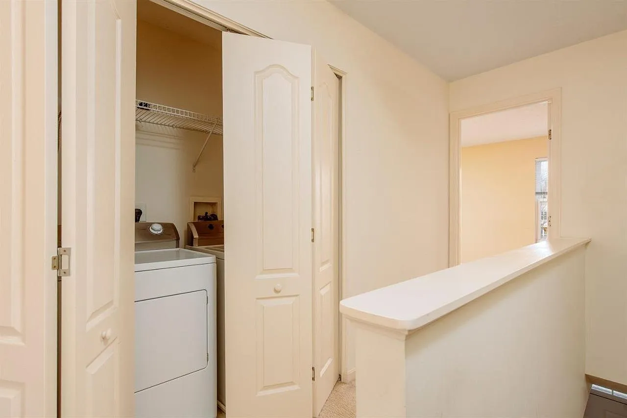 4049 Spyglass Hl — Photo 3