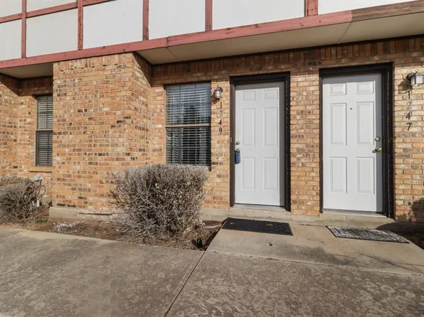 1249 Dallas Dr, Denton, TX 76205