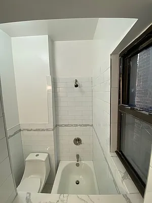 Rented by Performing Assets Corp | media 21