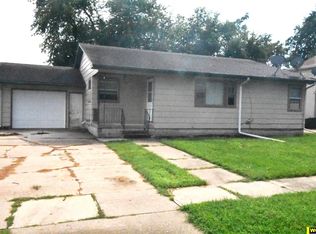 625 W Eagle St, Arlington, NE 68002