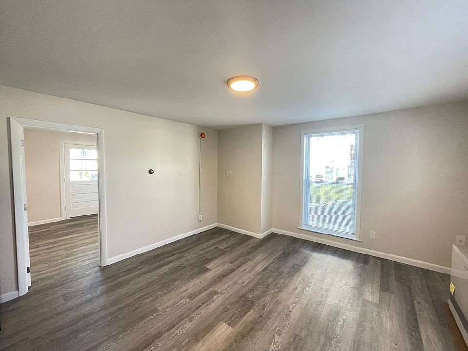 1st image of 343 Hayward St APT 1
