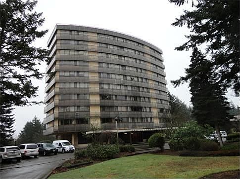 1st image of 1910 Evergreen Park Dr NW #303