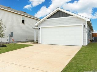 8579 Redhawk Loop, San Antonio, TX 78222