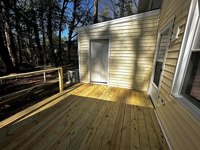 102 Stowe Pl #B — Photo 11