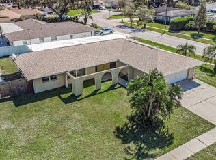 1899 Forest Wood Dr, Clearwater, FL 33759