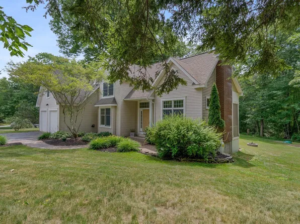 58 Underhill Drive, Gorham, ME 04038
