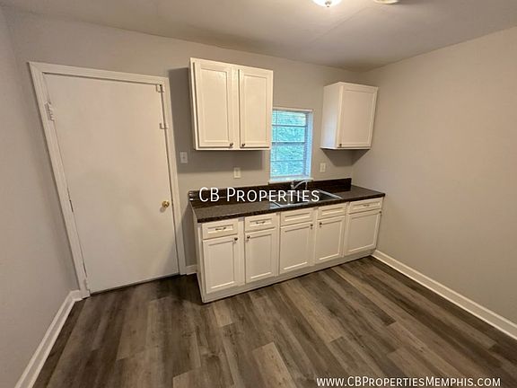 2nd image of 310 Jones St