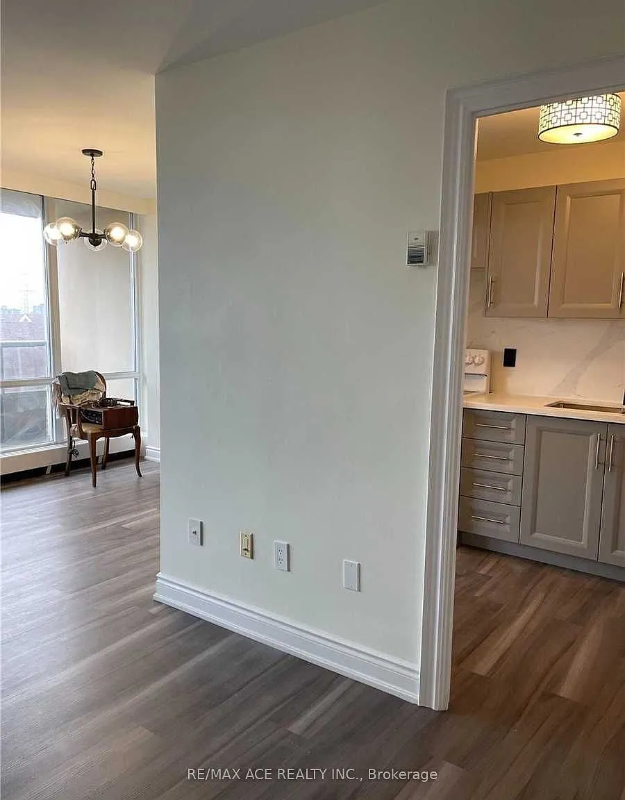 1 bed, $2,000 — Photo 3