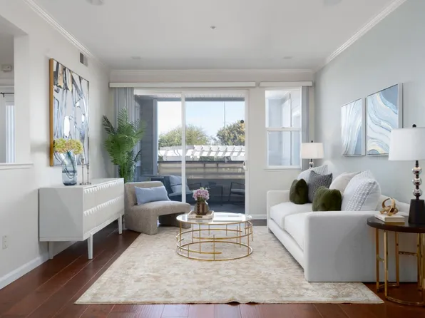 1982 W Bayshore Rd APT 217, East Palo Alto, CA 94303