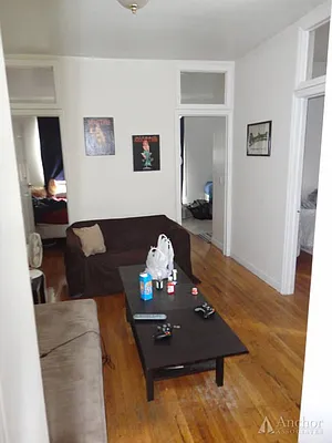 Rented by Anchor Associates | media 29