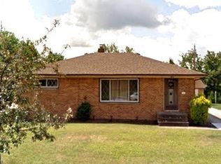 1225 Sagamore Rd, Parma, OH 44134