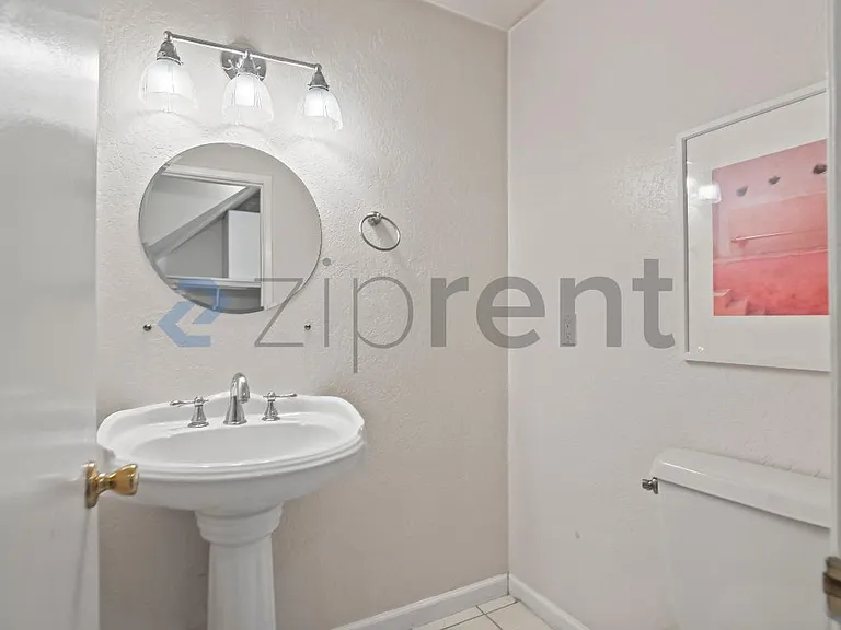3298 Cropley Ave — Photo 18