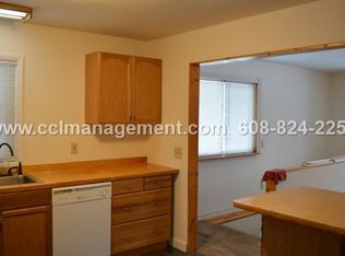 4717 Mandrake Rd, Madison, WI 53704